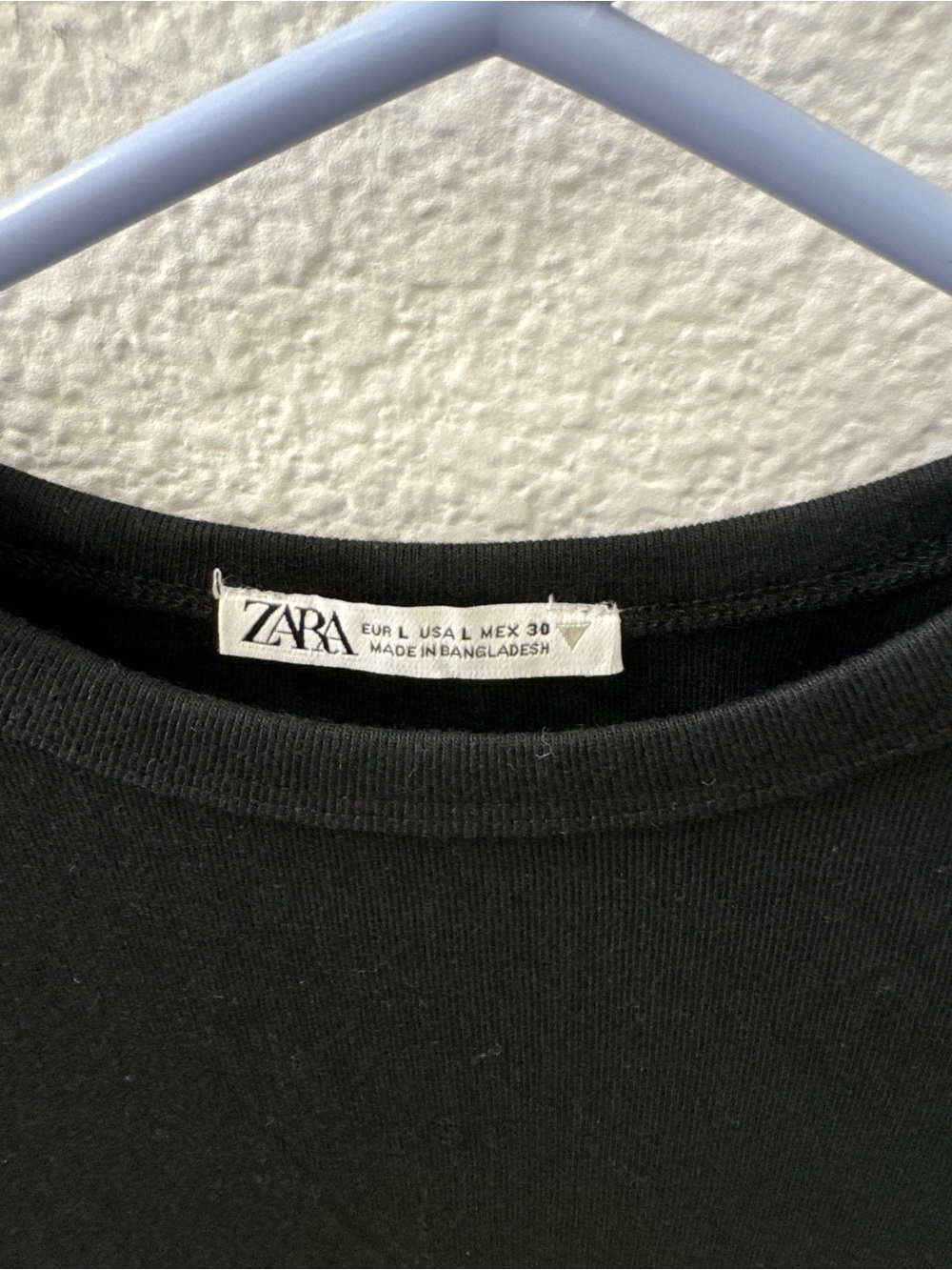 Zara Black Long-Sleeve Slim Crewneck Top - Picture 3 of 3